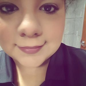 Meet your Posher, Beverly