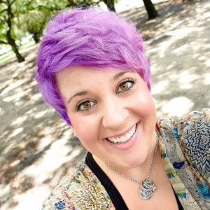 Meet your Posher, Becca