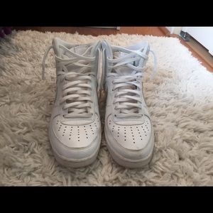NIKE AIR FORCE 1 HIGH Woman 9/ Men 7.5