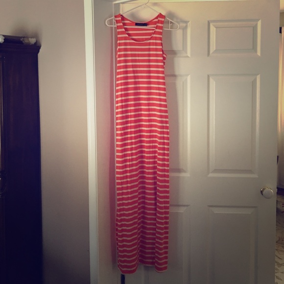 Limited maxi dress. Orange and white stripe. XS