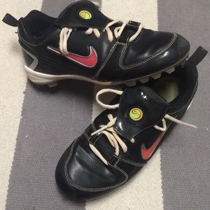 Nike softball cleats