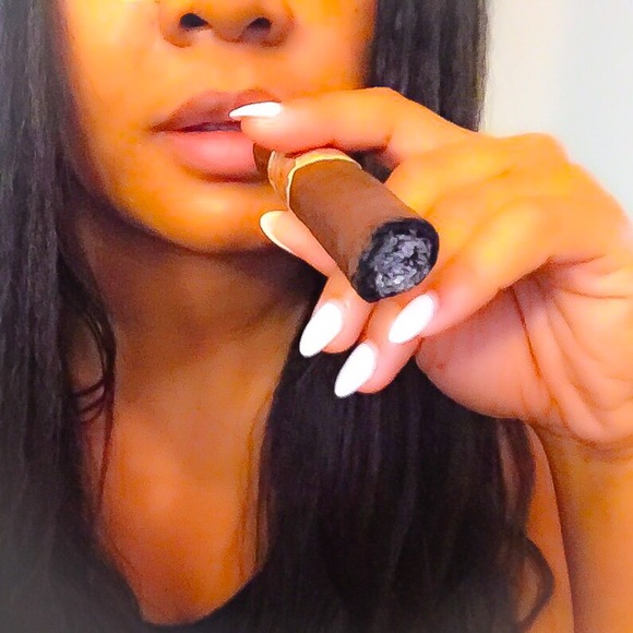 Meet your Posher, Jasmin