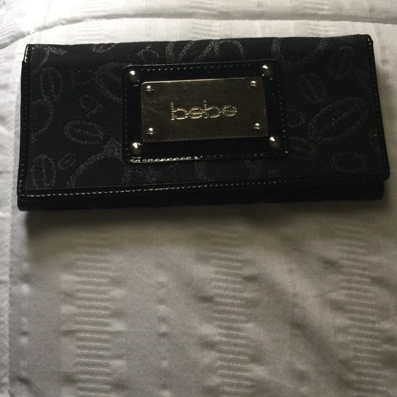 Black Bebe wallet size Medium