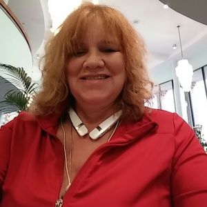 Meet your Posher, Tonja