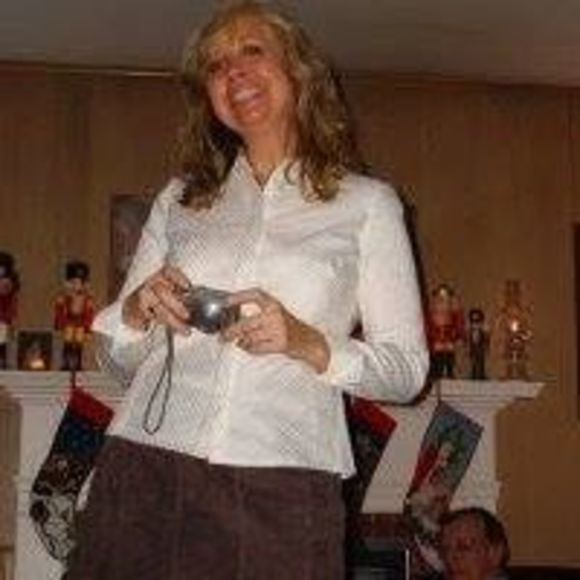 Meet your Posher, Gayle