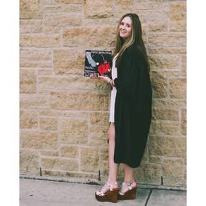 Meet your Posher, Abigail