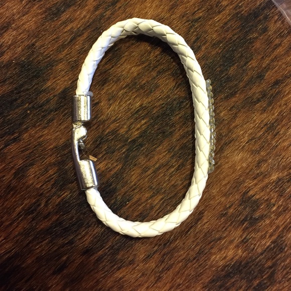 Bracelet - Picture 2 of 4