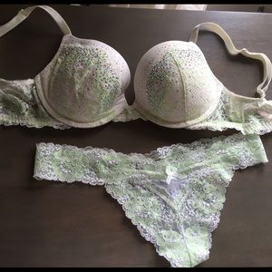 Victoria's Secret Bra & Panty set