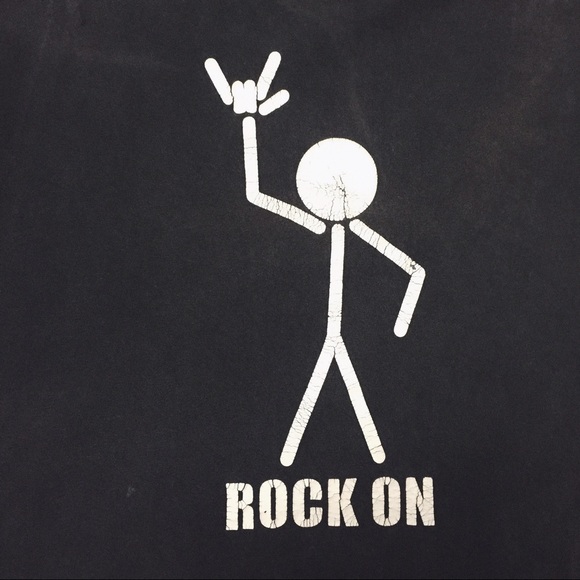 SOLD: VINTAGE Rock On T-Shirt ! - Picture 2 of 4
