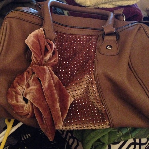 Tan purse