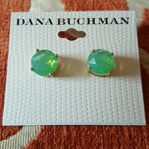 NWT Dana Buchman stud earrings
