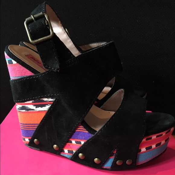 Betsey Johnson Ajaya Wedges in a tribal print