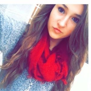 Meet your Posher, Brandy