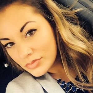 Meet your Posher, Carmen