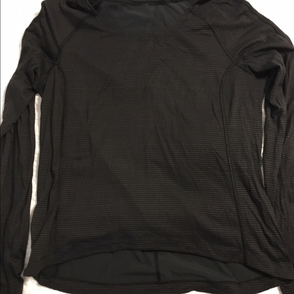 Lululemon black pin striped long sleeve