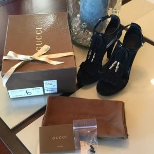 GUCCI Softy Tek/Malaga Kid Leather heels.