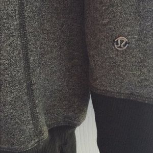 New LULU hoodie for leggings never worn !