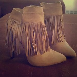 Brand New Fringe Tassel Heels-Price Is Firm