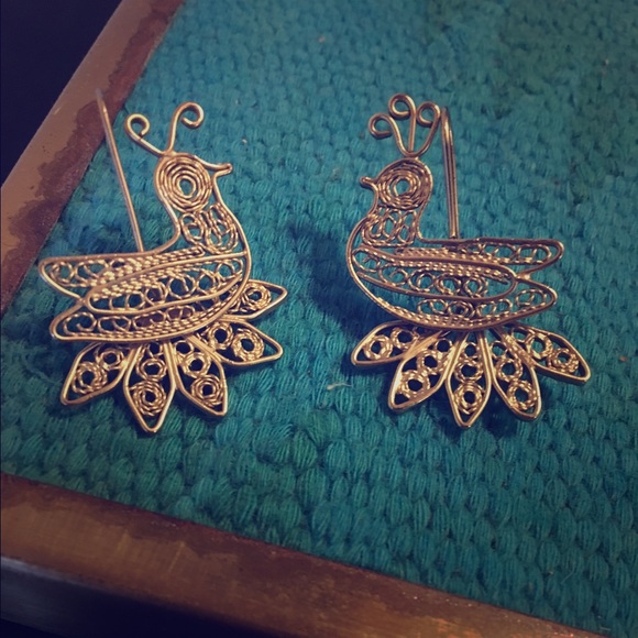 Beautiful brass vintage bird earrings