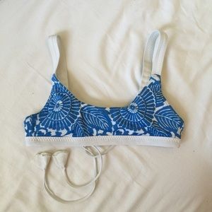 Lululemon reversible bathing suit top