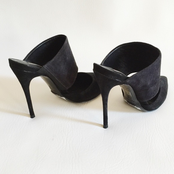 Schutz Quereda Suede Mules - Picture 2 of 4
