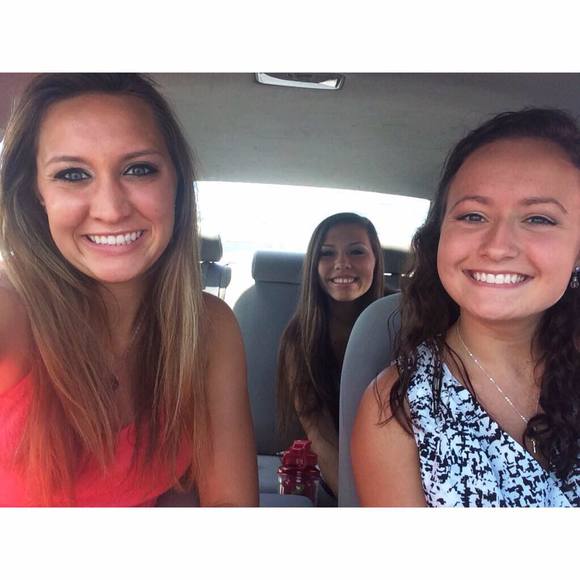 Meet your Posher, Brooke