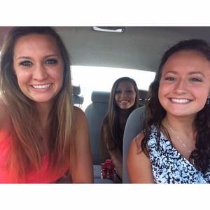 Meet your Posher, Brooke