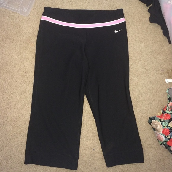 Nike S 3/4 legging capris