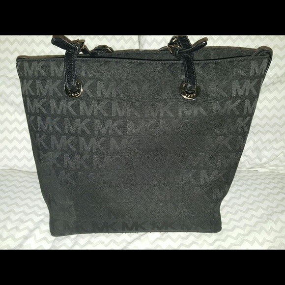 Black Michael Kors