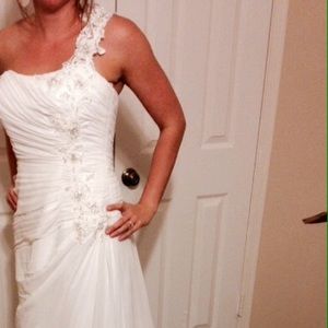 David's bridal wedding dress