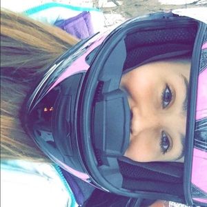 Meet your Posher, Brooke