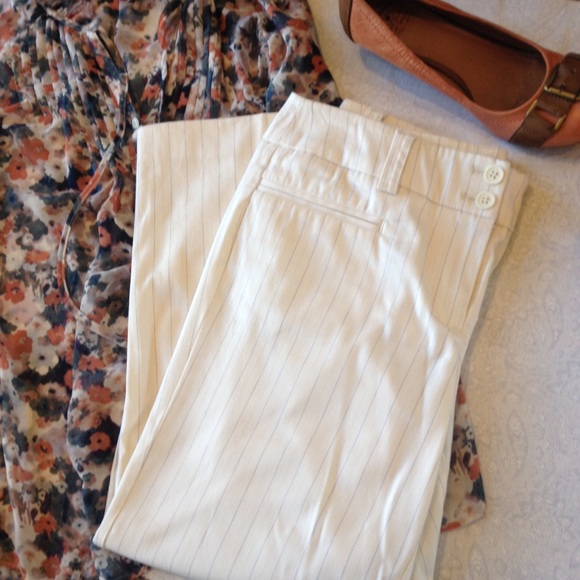 NY&C Capris Dress Pants