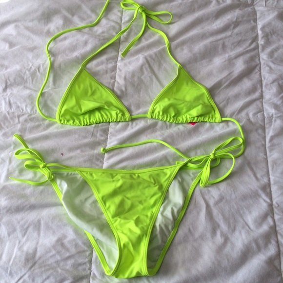VS lime green bikini (never been worn!!!)