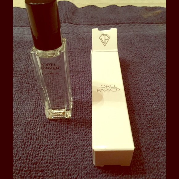 Jor'el Parker Femina perfume. Rollerball.