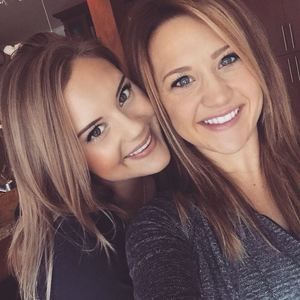 Meet your Posher, Hillary