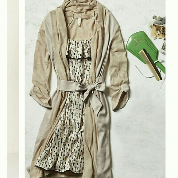Anthropologie Simply Inviting Chemise