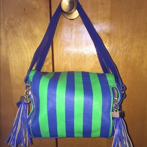 Cute NWOT shoulder Melie Bianco handbag