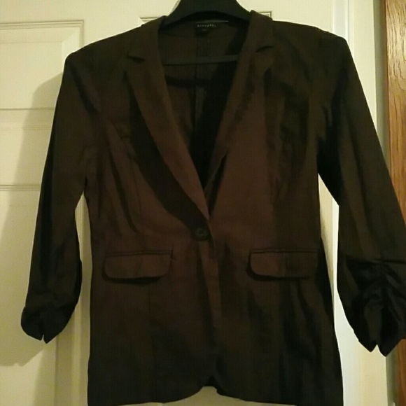 Brown blazer, 3/4 sleeve