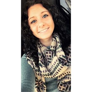 Meet your Posher, Mariah