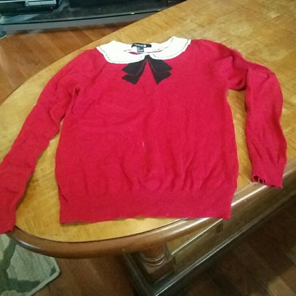 Bow detail F21 sweater