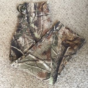 Magellan Outdoors Camo Pants XL