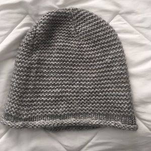 Zara Beanie.