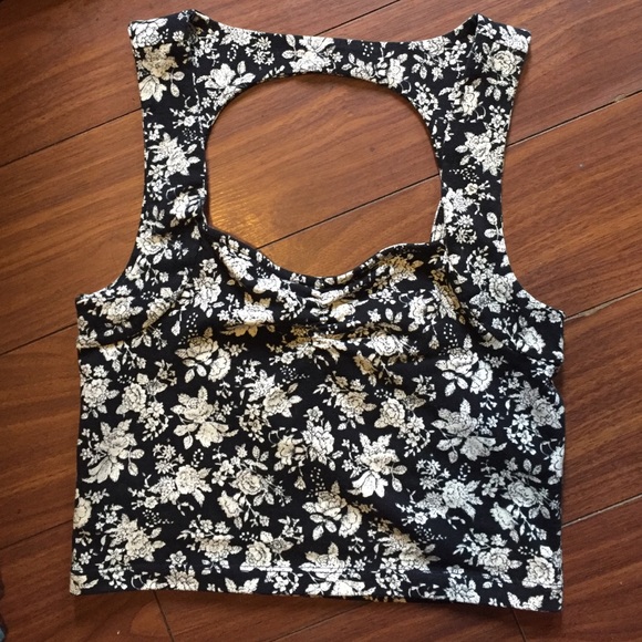 Vintage cut crop top