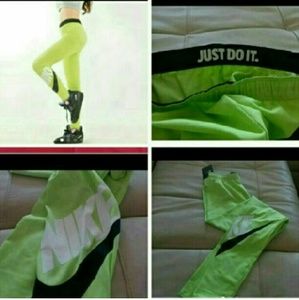 Nike leggings