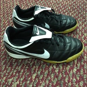 Nike  size 4 Y which is like 6 / 6.5 women's