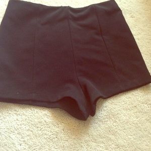 Stretchy high waisted shorts