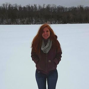 Meet your Posher, Michaela