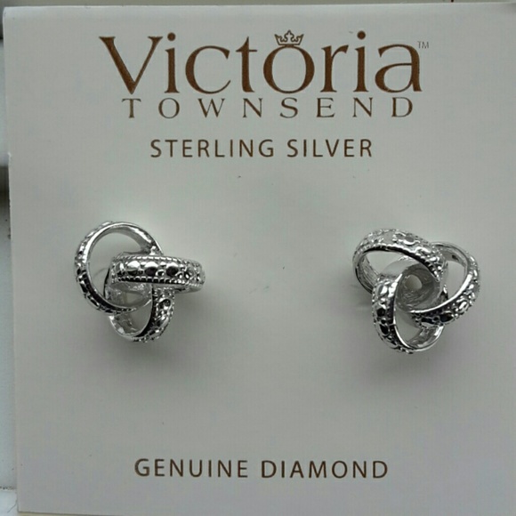 Victoria Townsend Sterling/Diamond Earrings