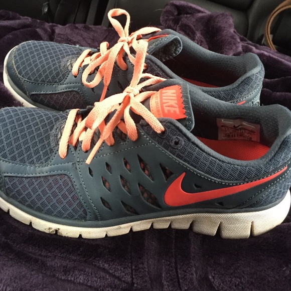 Nike Flex 2 running shoes