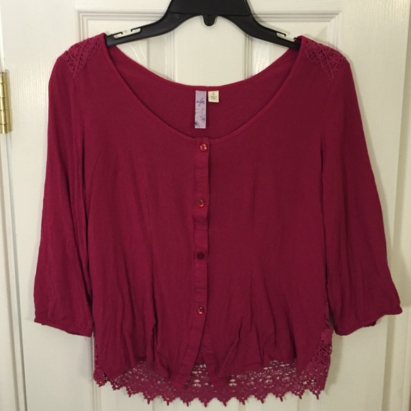 Francesca's Top